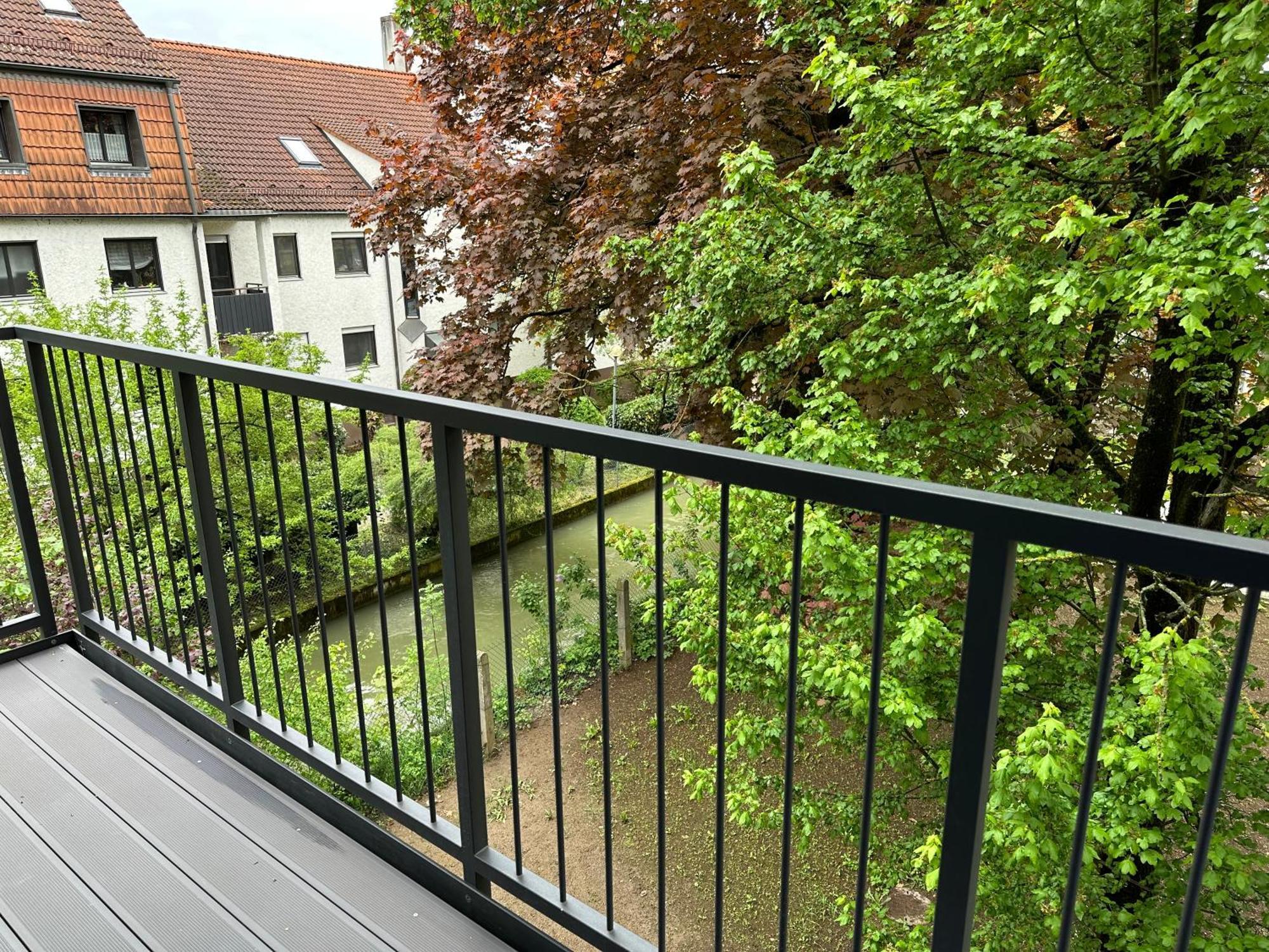 Mm Lodge - Apartments In Innenstadtlage Mit Parkplatz Augsburg Exterior foto